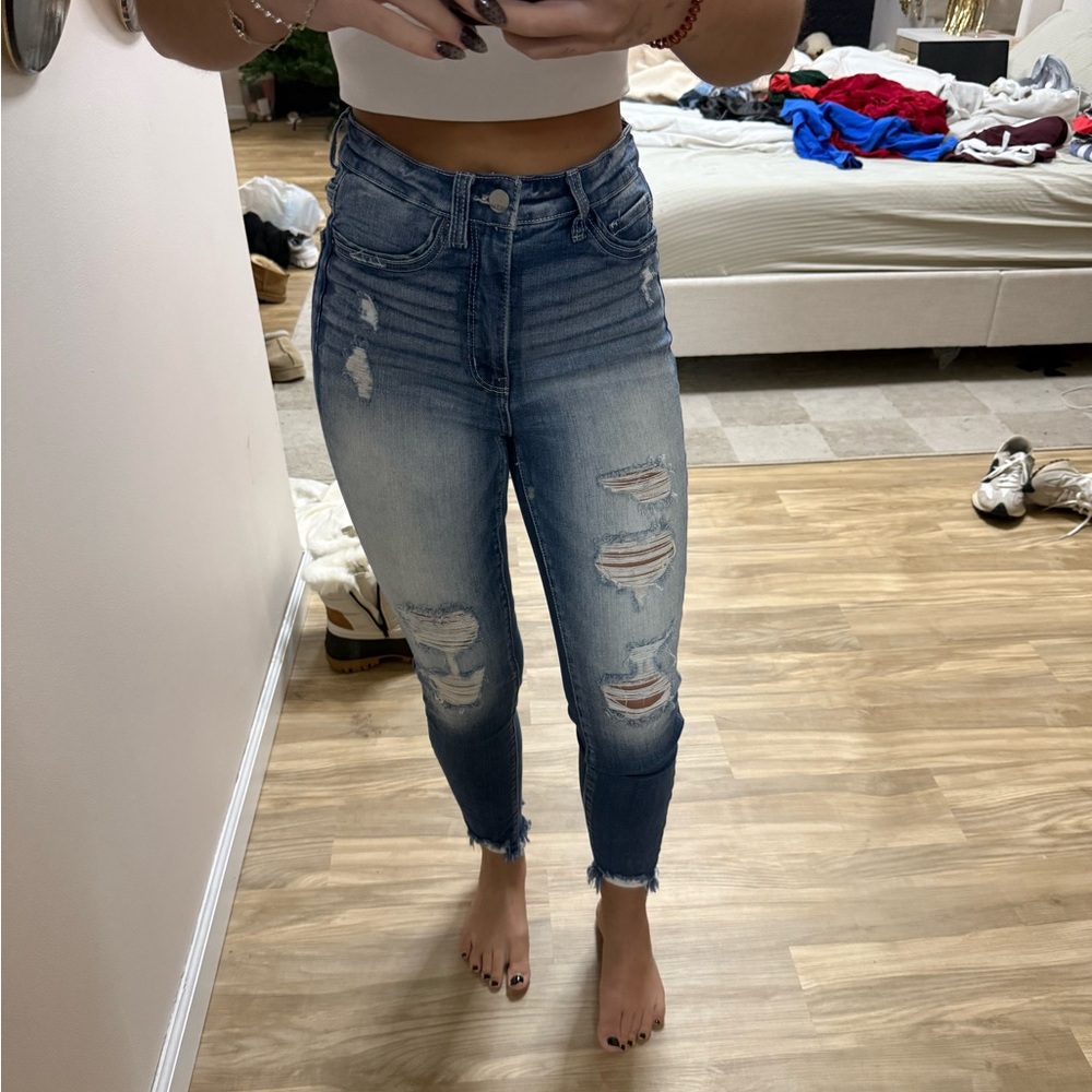 Buckle Jeans